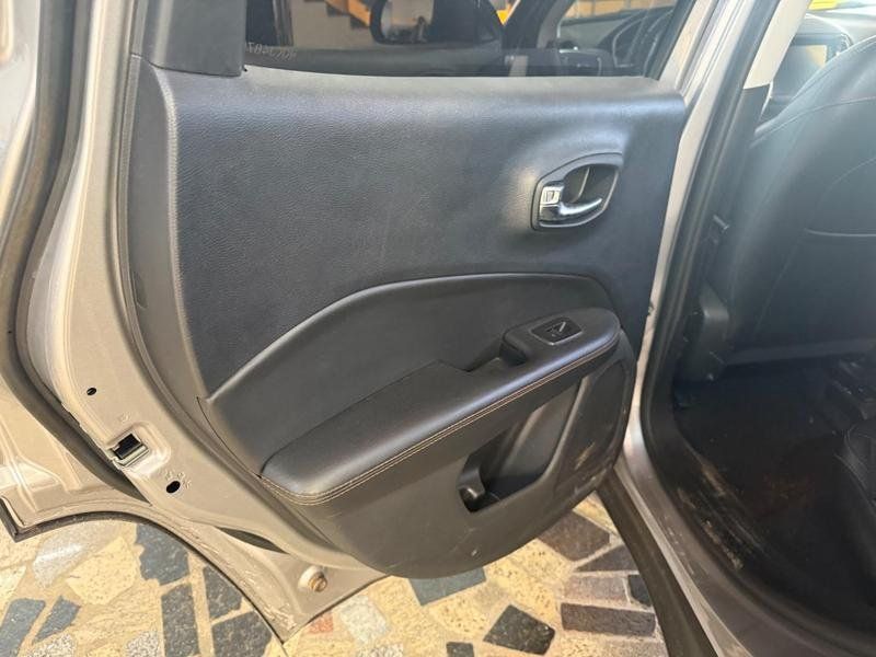 JEEP COMPASS LIMITED 2.0 4X2 FLEX 16V AUT, foto 17