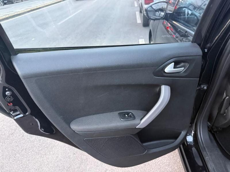 PEUGEOT 208 ACT PACK MT, foto 17