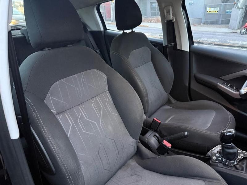 PEUGEOT 208 ACT PACK MT, foto 15