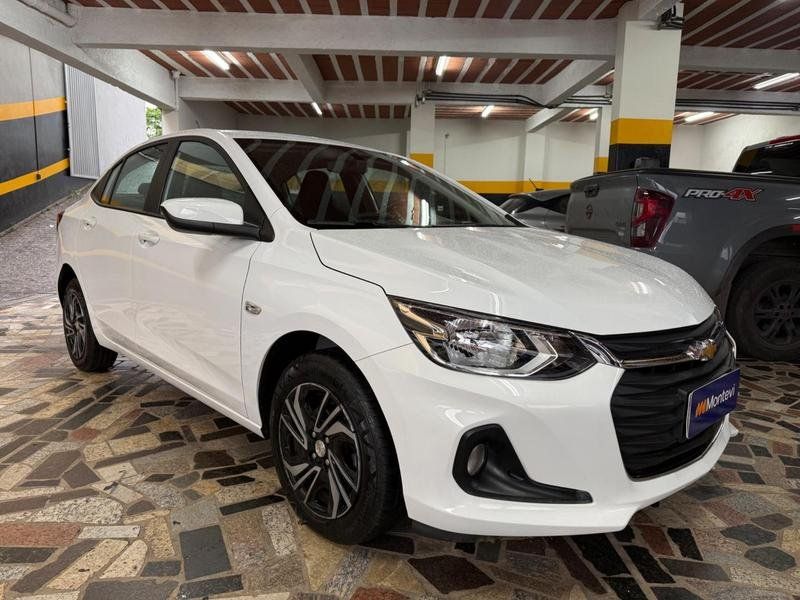CHEVROLET ONIX PLUS LT TURBO, foto 2