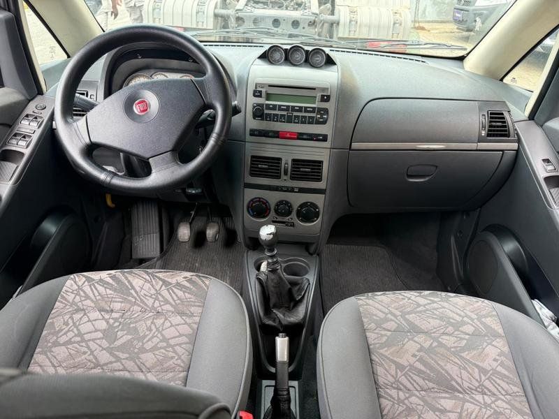 FIAT IDEA 1.8 MPI ADVENTURE LOCKER 8V FLEX 4P MANUAL, foto 9