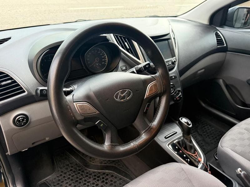 HYUNDAI HB20S 1.6 COMFORT PLUS 16V FLEX 4P AUTOMATICO, foto 10