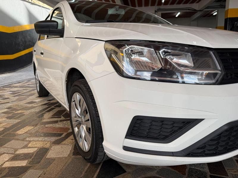 VOLKSWAGEN VOYAGE 1.0 12V MPI TOTALFLEX 4P MANUAL, foto 4
