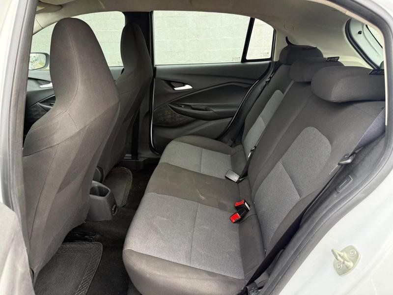 CHEVROLET ONIX HATCH 1.0 12V FLEX 5p MEC, foto 12